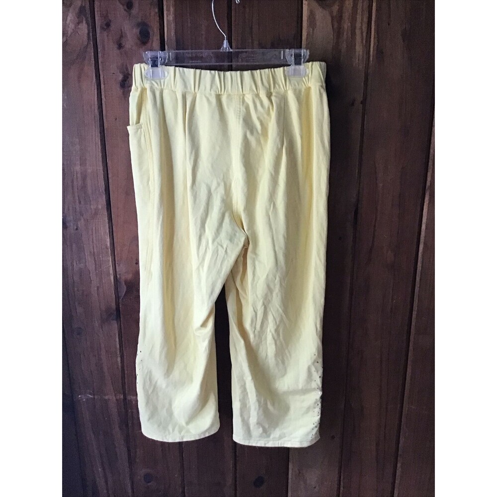 Quacker Factory Dream Jeannes Capris Size XS Yellow Stretch Rhinestones - Picture 7 of 12